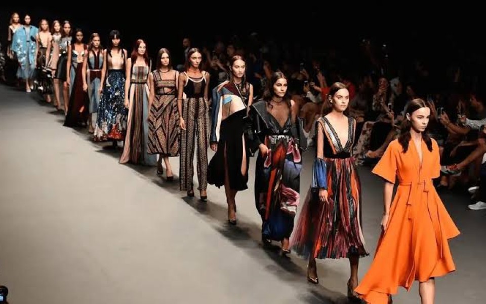 Calendário Fashionista: confira as datas das principais Semanas de Moda de 2023