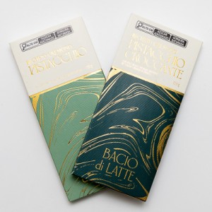 CHOCOLATE AO LEITE RECHEADO COM CREME DE PISTACHE 120G