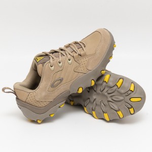 BOTINHA OAKLEY TEETH NOISE