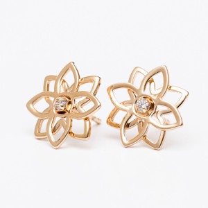 BRINCO DE FLOR LOTUS