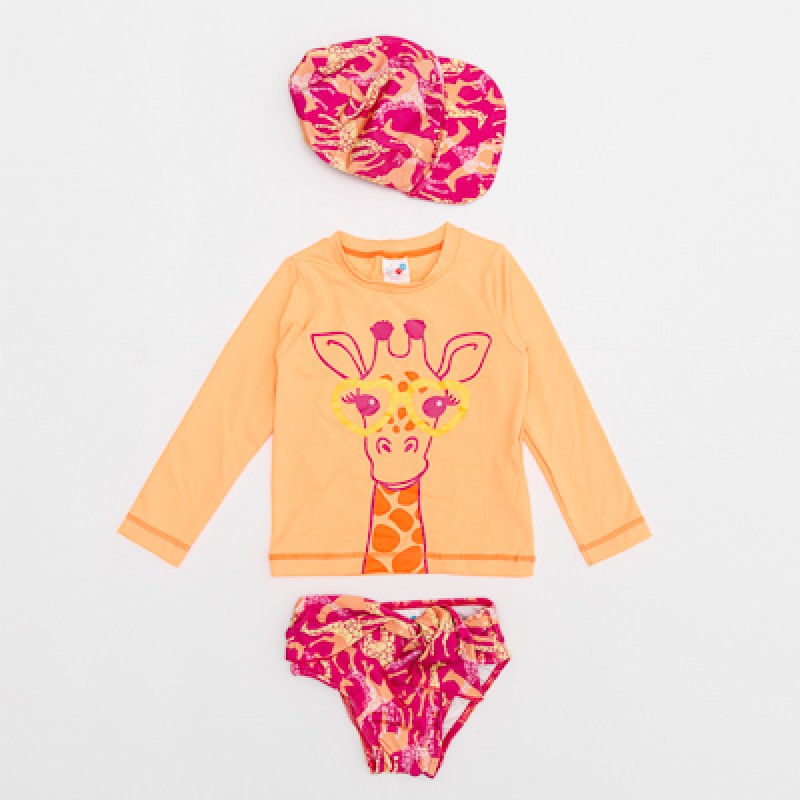 KIT 3 PEÇAS (CAMISETA/ CALCINHA/ BONÉ 2T)
