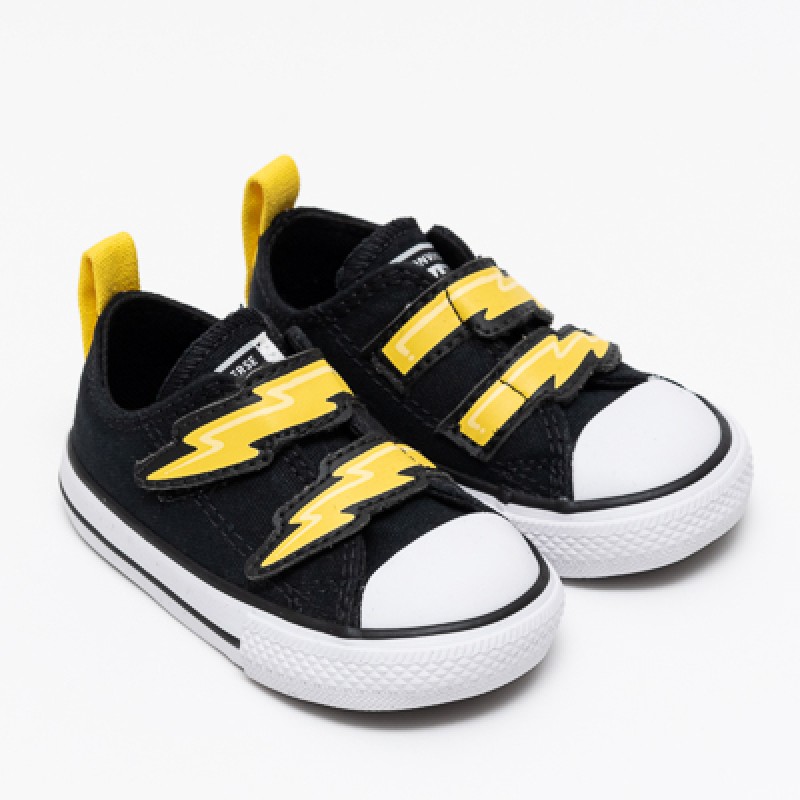 TÊNIS CONVERSE  CHUCK TAYLOR  ALL STAR AMARELO / PRETO