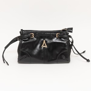 BOLSA FEMININA PRETA COM ALÇA TRANSVERSAL EM P.V